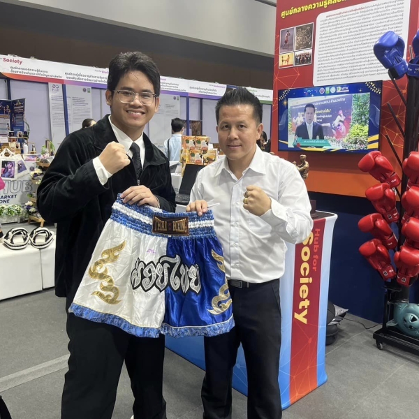 นิทรรศการ Hub of Muay Thai (MTK) โซน F ของ วช. ได้รับความสนใจจากผู้เข้าชมงาน